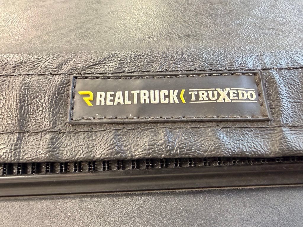 Used 2022 Chevrolet Silverado 2500 High Country w/ Z71 Off-Road Package AWD/4WD image 16