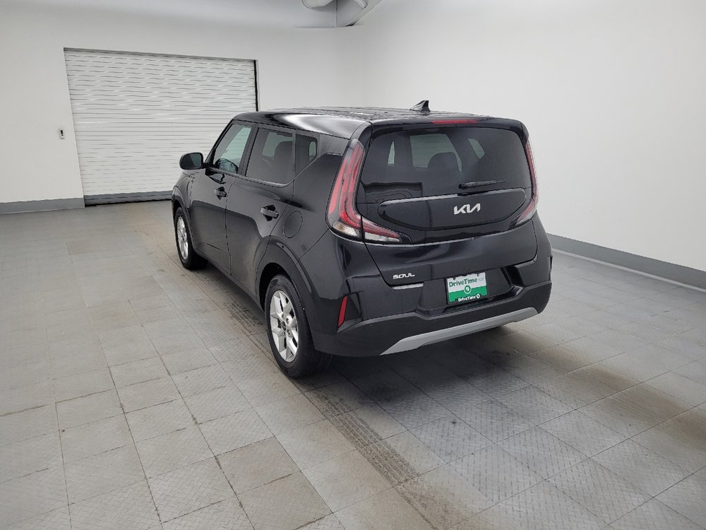 Used 2023 Kia Soul S image 5