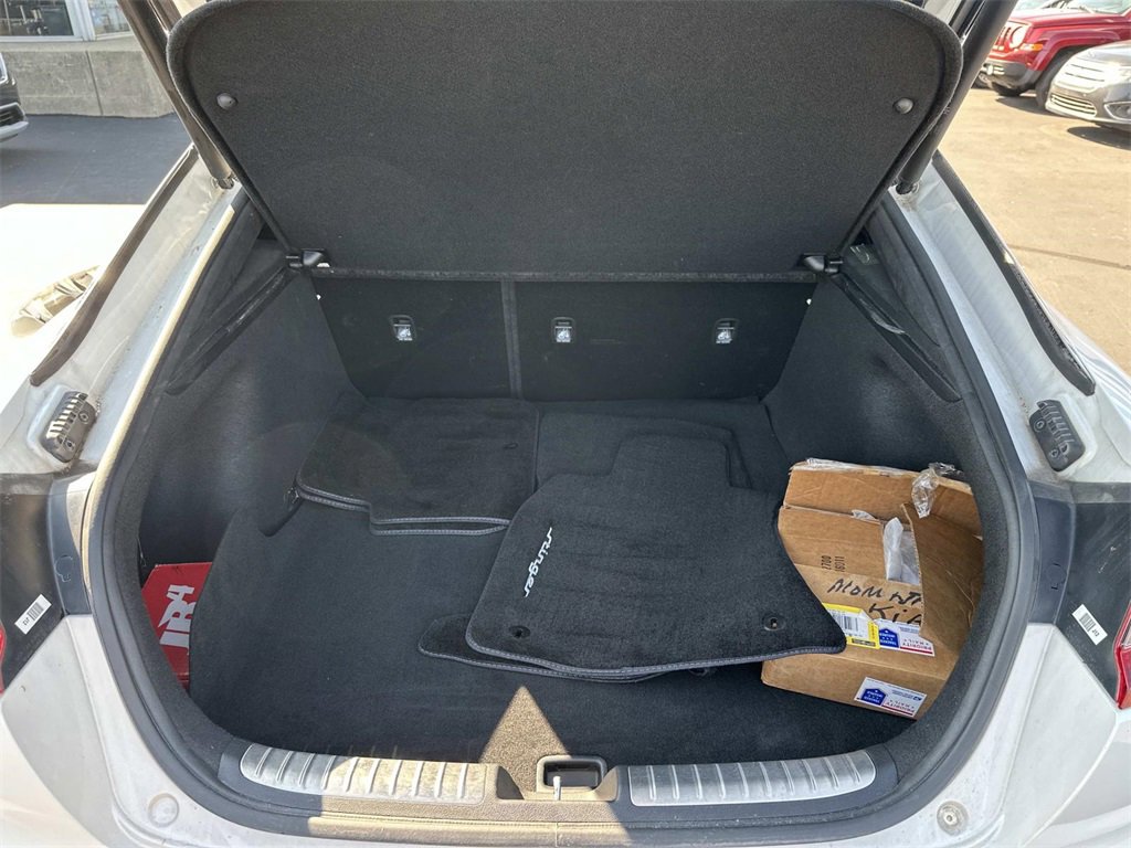 Used 2021 Kia Stinger GT2 image 10