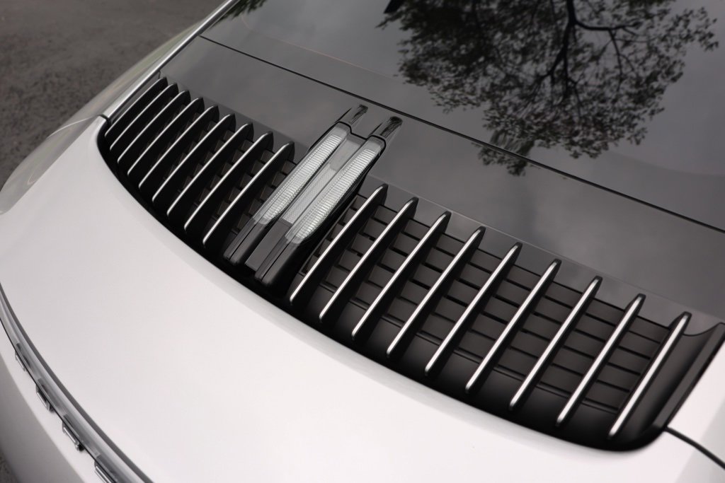 Used 2024 Porsche 911 Carrera w/ Premium Package image 62