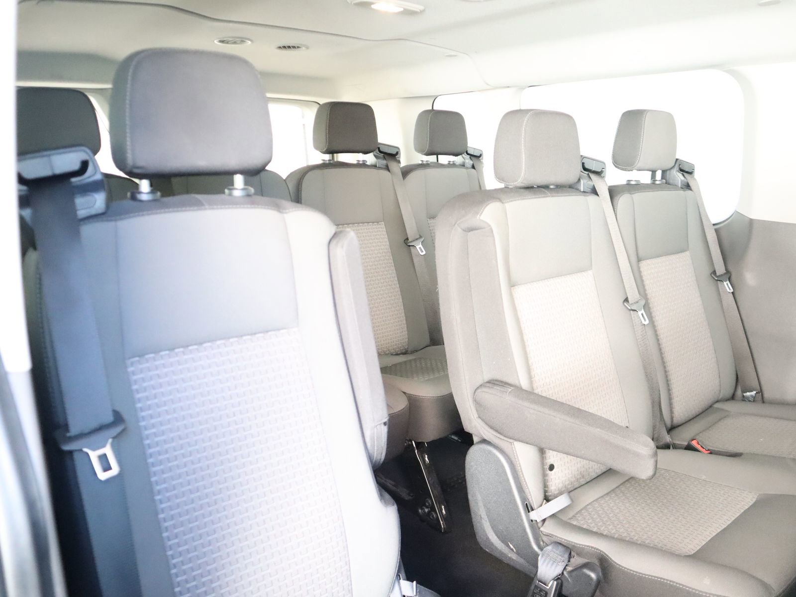 Used 2024 Ford Transit 350 XLT image 45