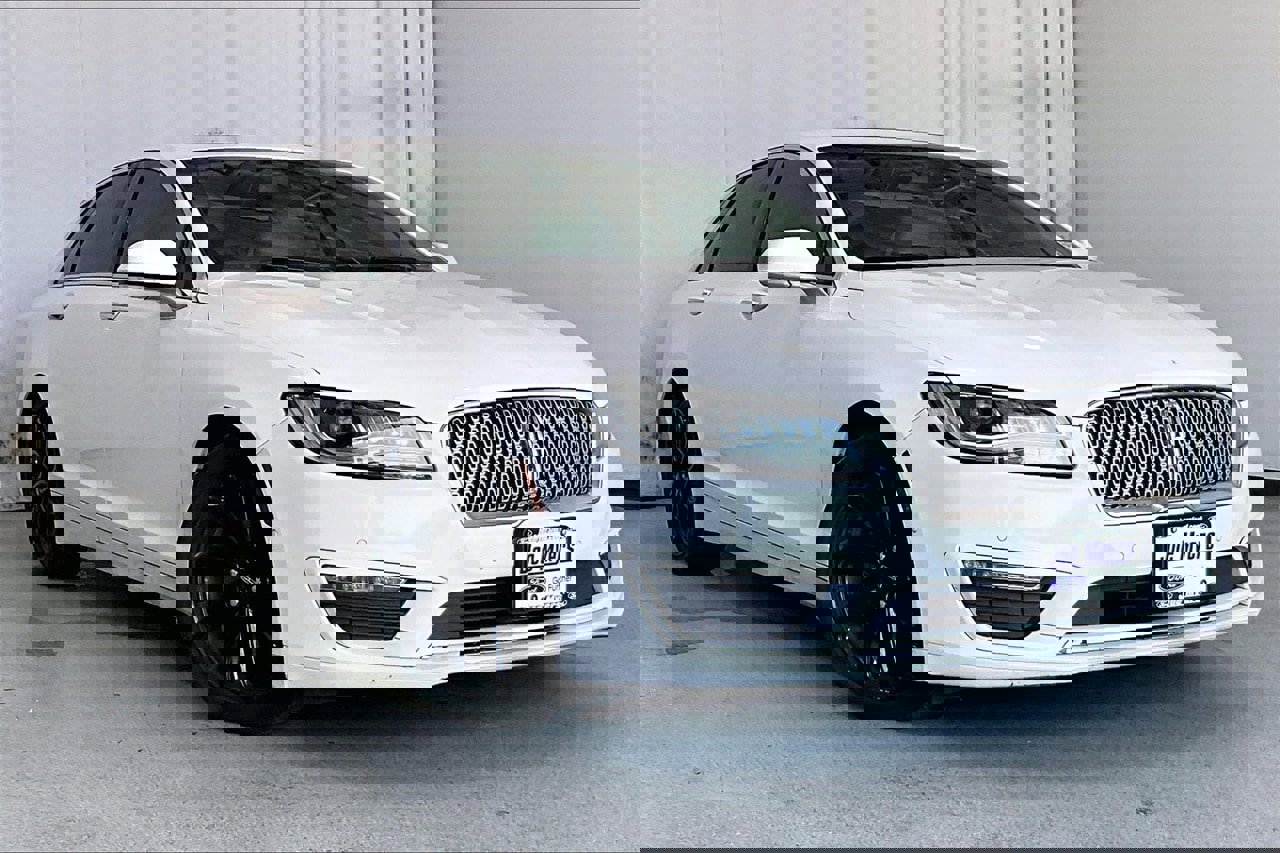 Used 2020 Lincoln MKZ Reserve w/ Monochromatic Package