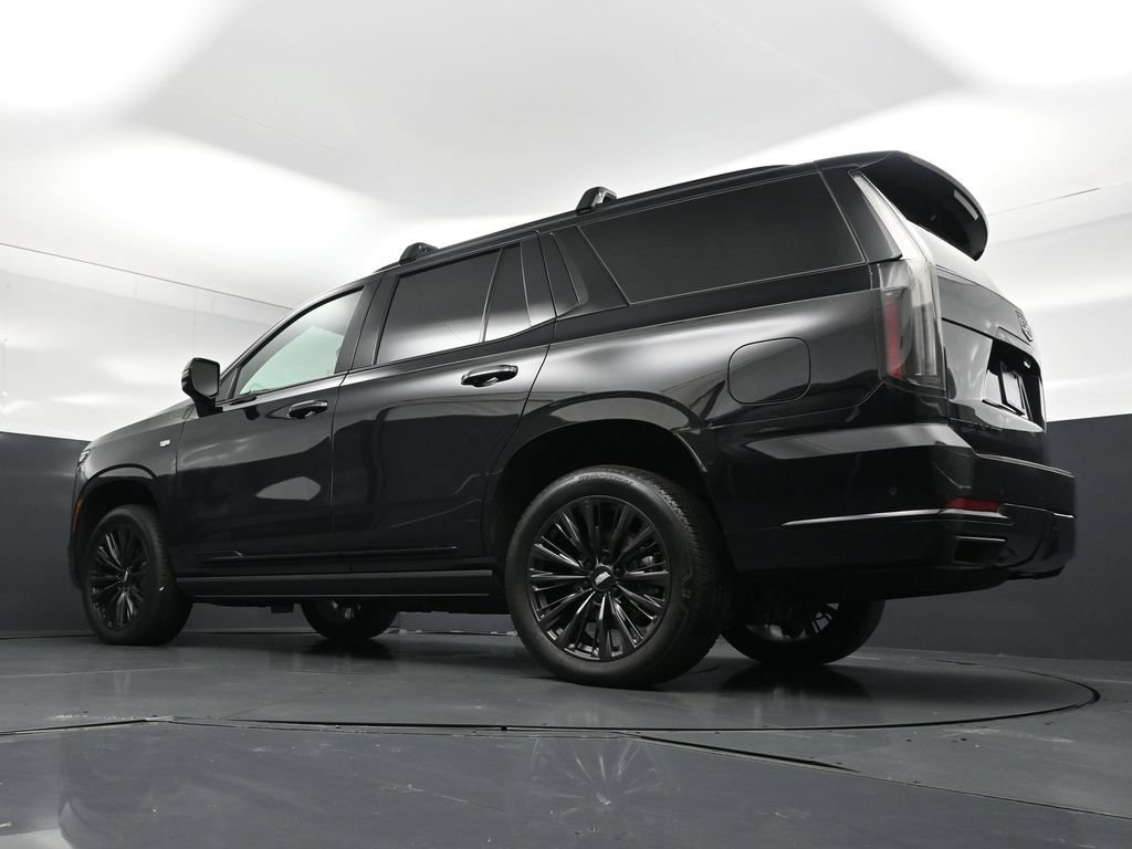 Used 2025 Cadillac Escalade Sport w/ LPO, ONYX Package AWD/4WD image 22