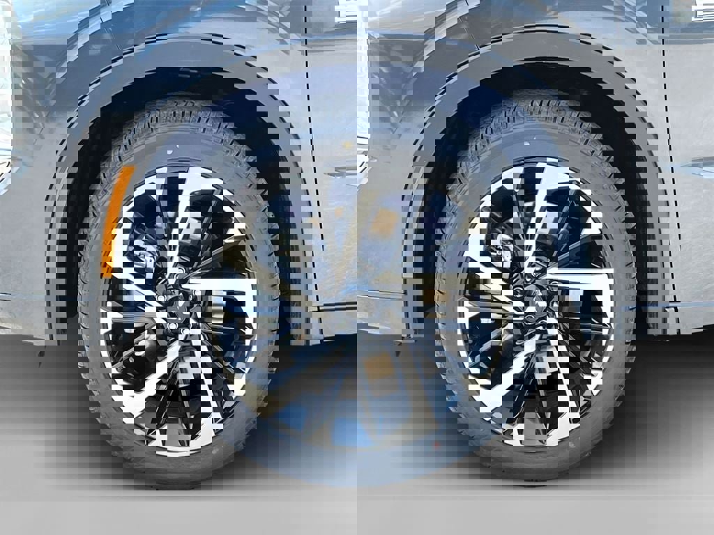 New 2025 Mitsubishi Outlander SEL image 36