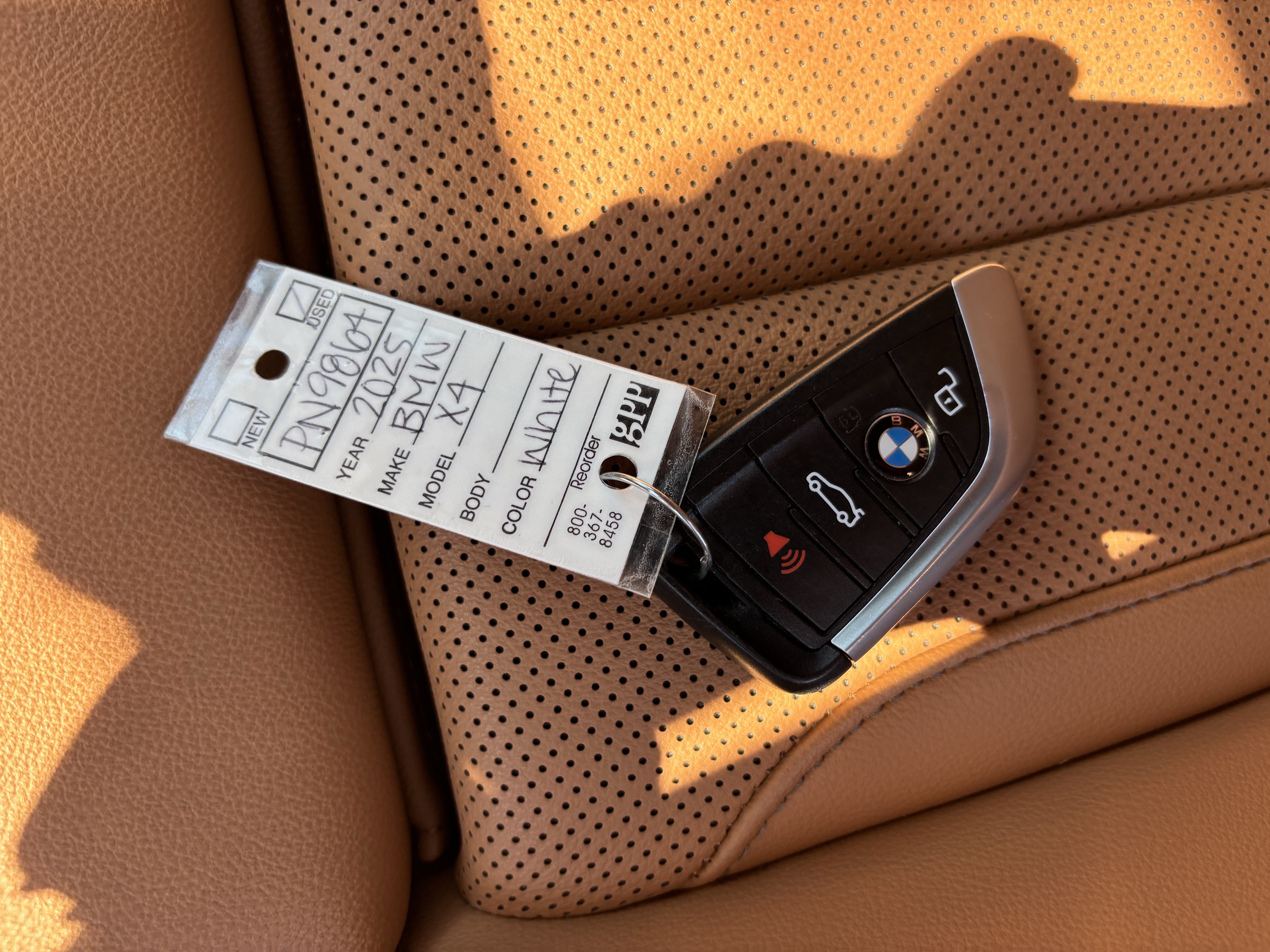 Used 2025 BMW X4 xDrive30i AWD/4WD image 38