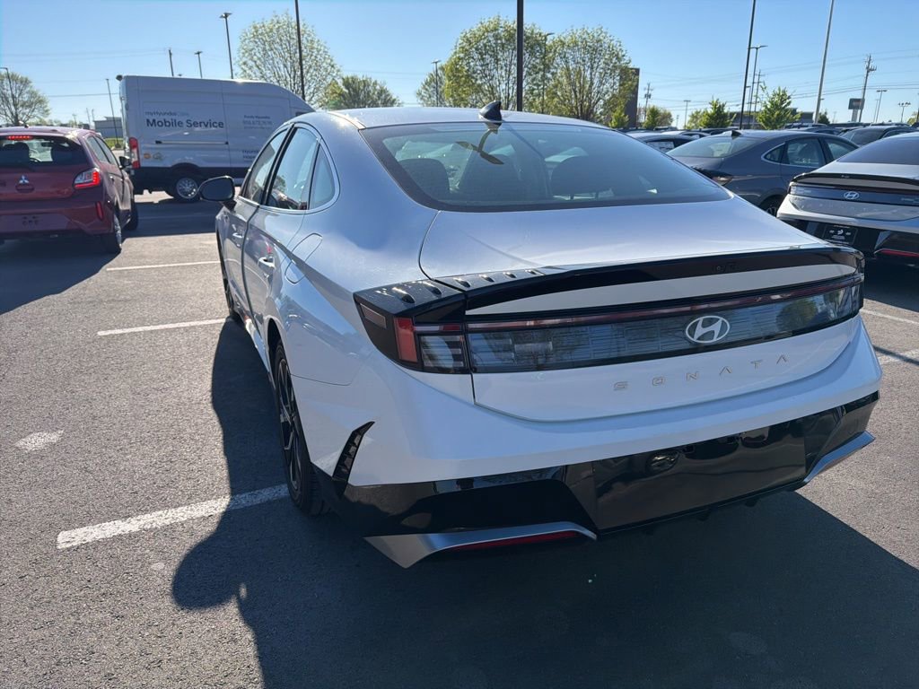 Certified 2025 Hyundai Sonata SEL image 13
