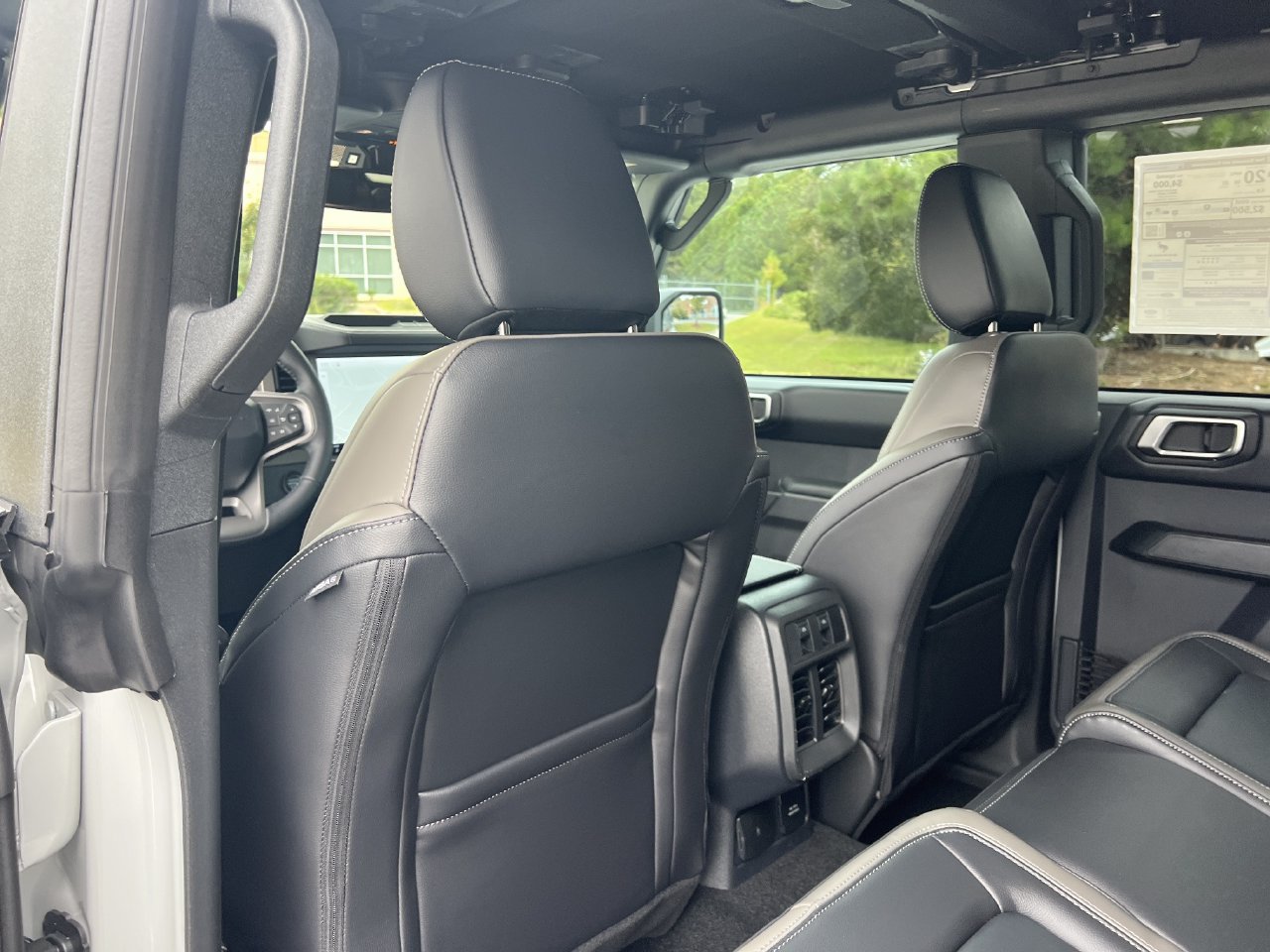 New 2026 Ford Bronco Outer Banks AWD/4WD image 17