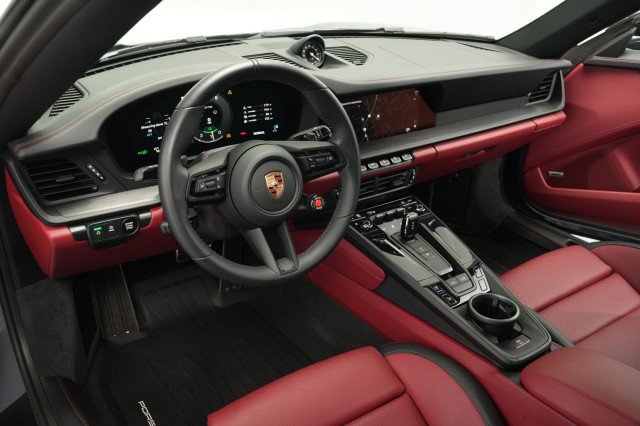 Used 2025 Porsche 911 Targa 4 GTS AWD/4WD image 48
