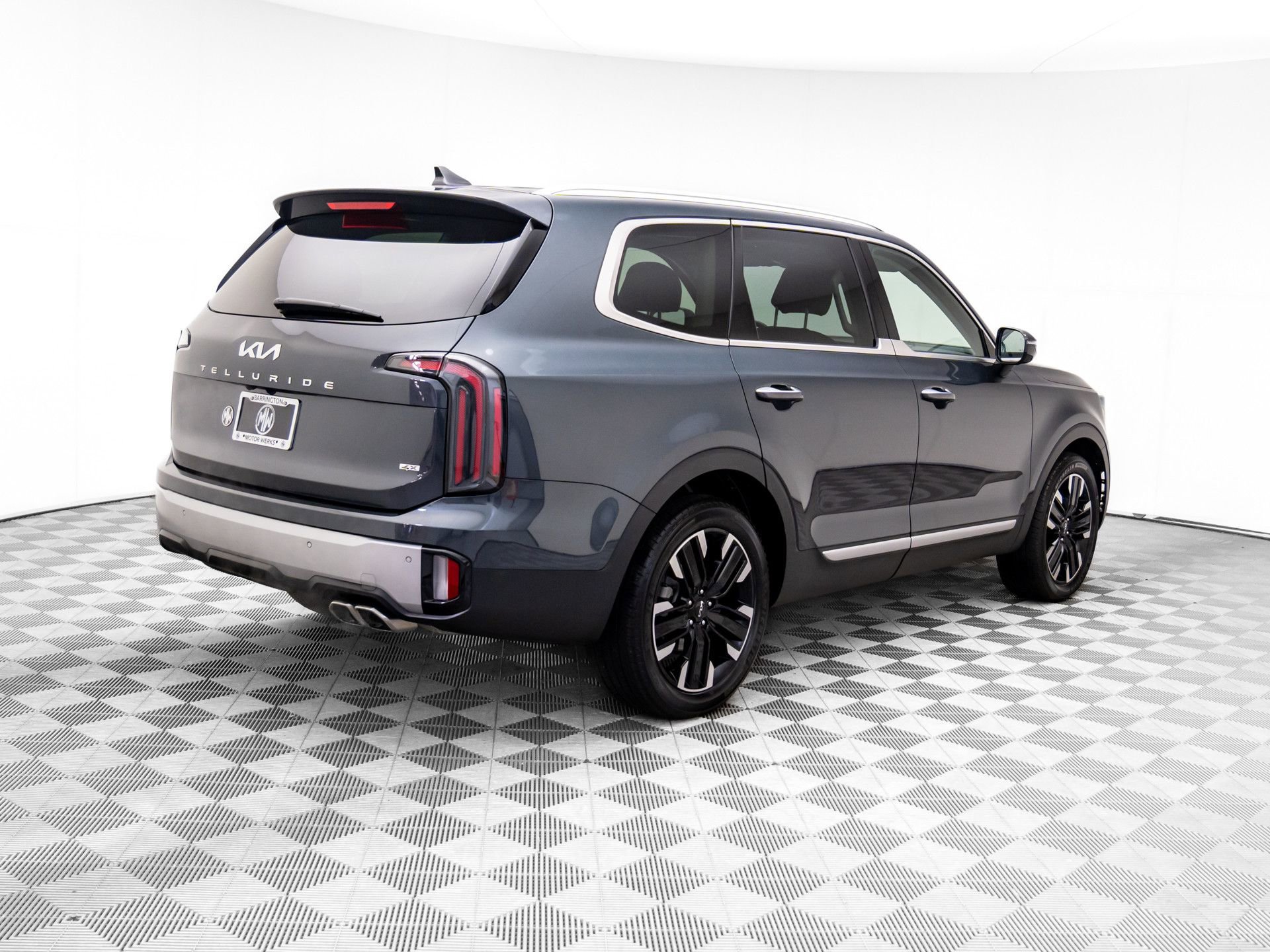 Used 2023 Kia Telluride SX image 5