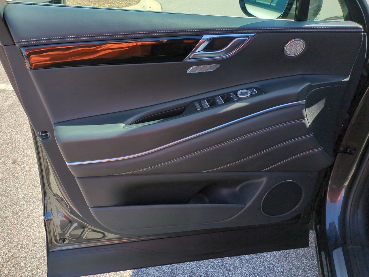 Used 2026 Genesis GV80 2.5T AWD/4WD image 13