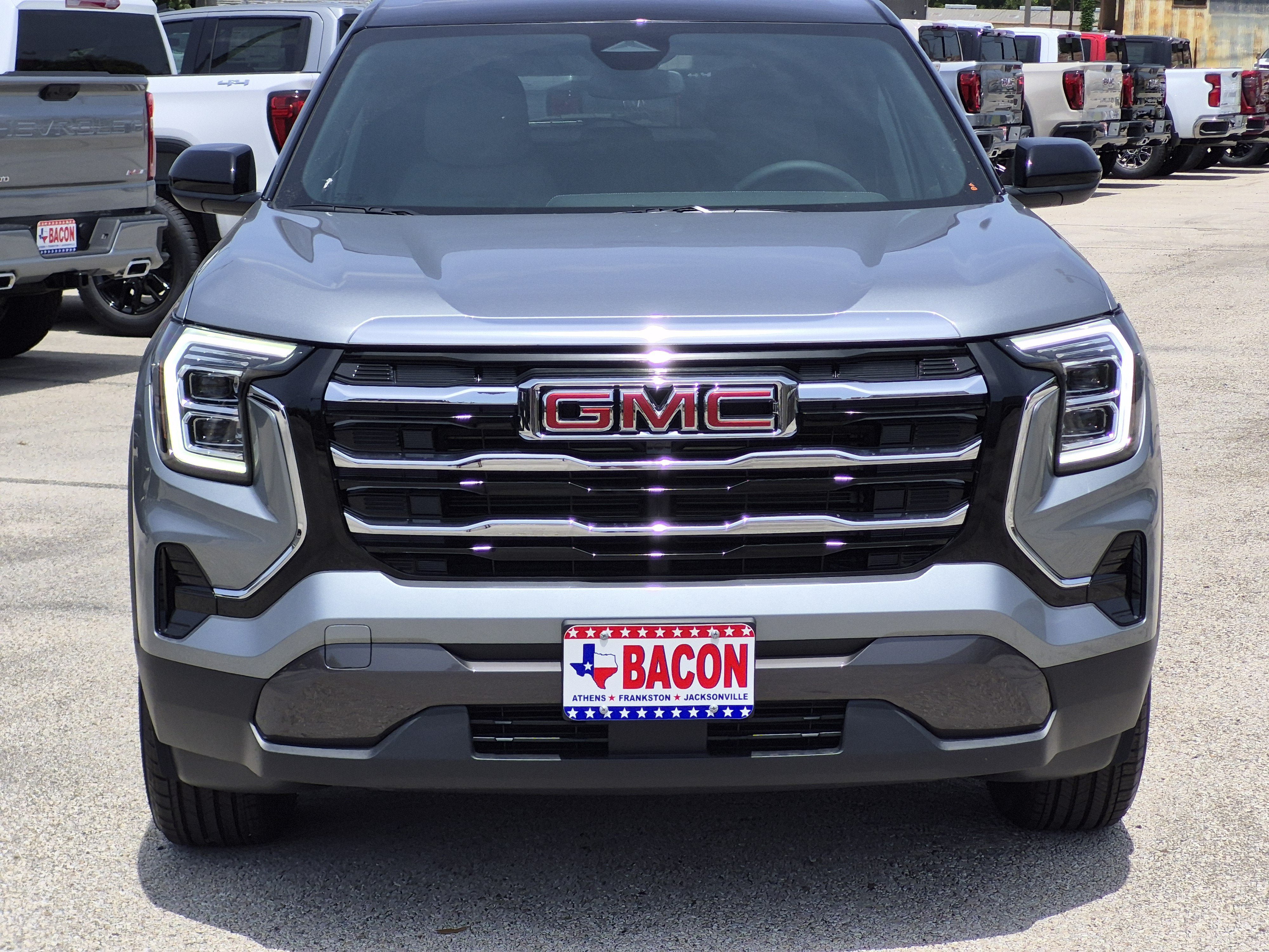 New 2026 GMC Terrain Elevation FWD image 2