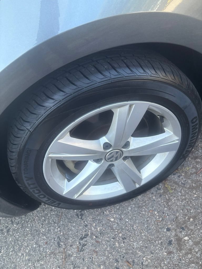 Used 2014 Volkswagen Passat 2.5 SE FWD image 12