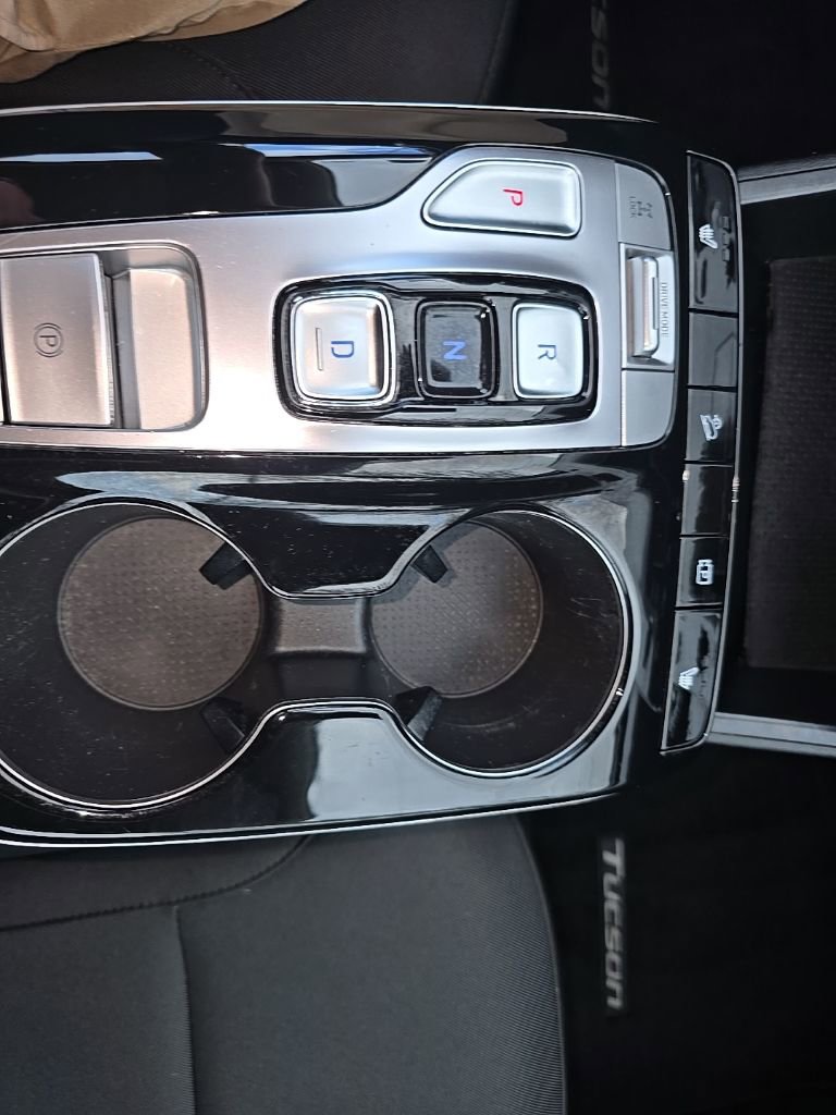 Used 2022 Hyundai Tucson Blue image 18