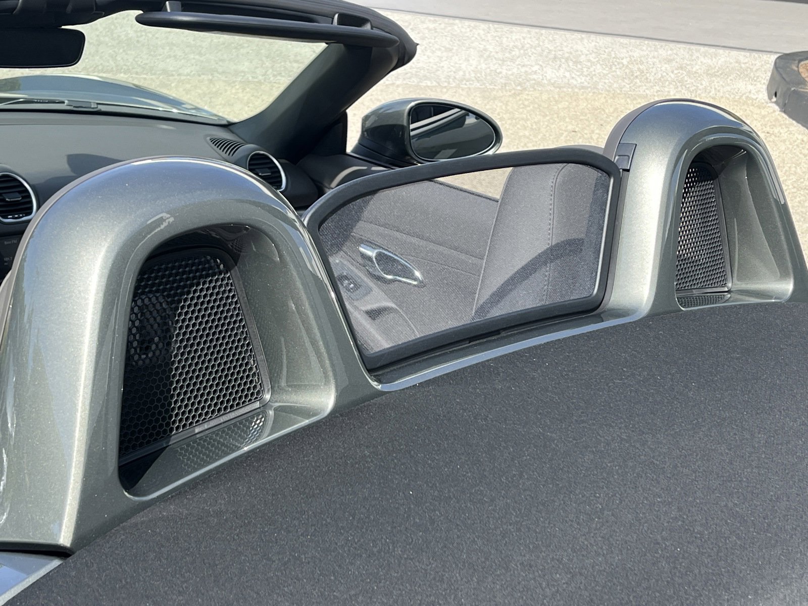 New 2025 Porsche 718 Boxster S image 28