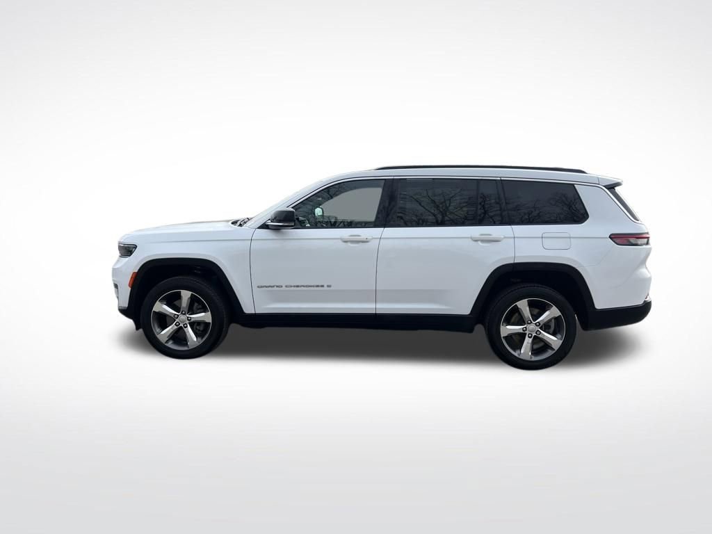 Used 2024 Jeep Grand Cherokee L Limited image 2