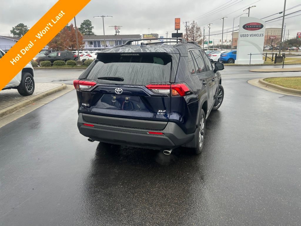 Certified 2025 Toyota RAV4 XLE Premium image 5