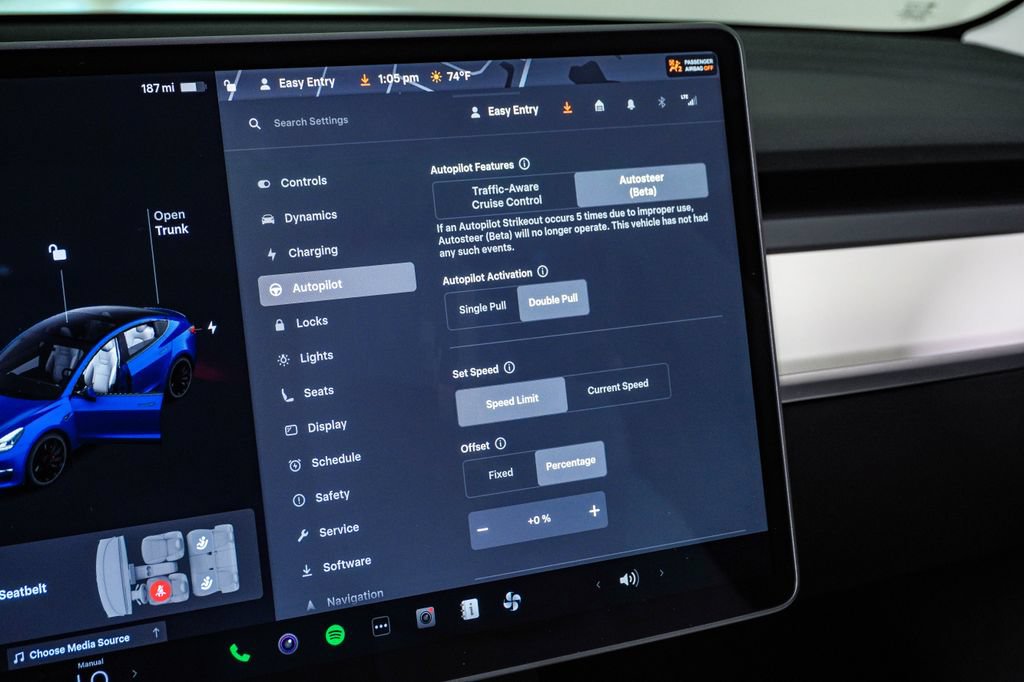 Used 2021 Tesla Model 3 Performance AWD/4WD image 25