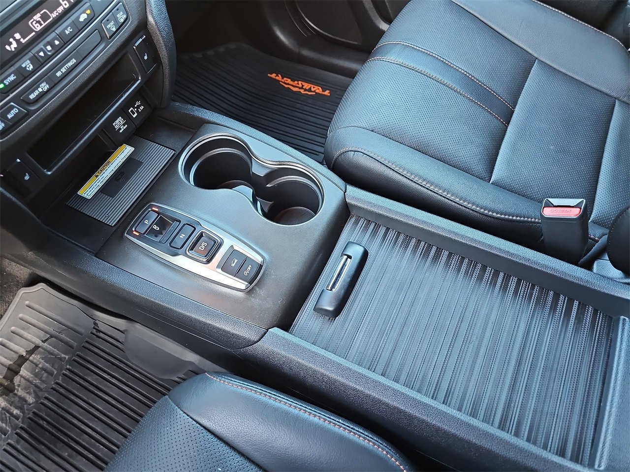 Used 2022 Honda Passport TrailSport image 25