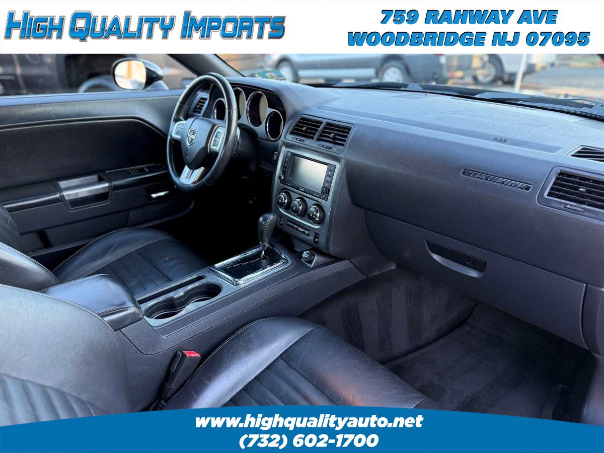 Used 2013 Dodge Challenger R/T Plus image 26