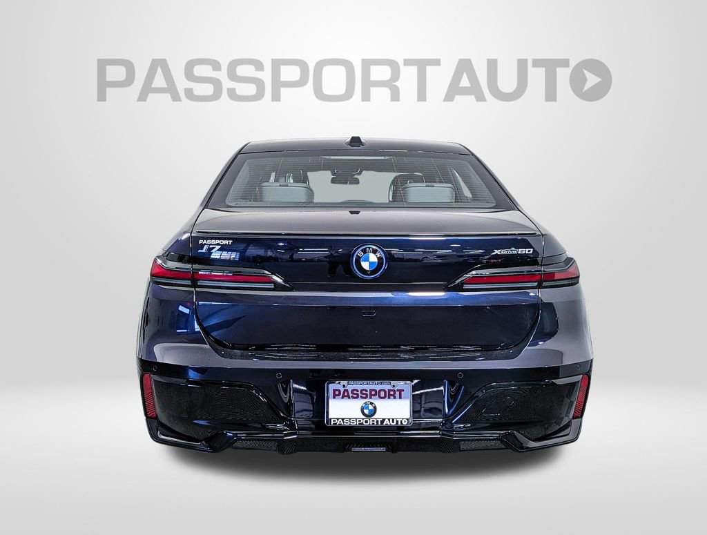 New 2026 BMW i7 xDrive60 image 5