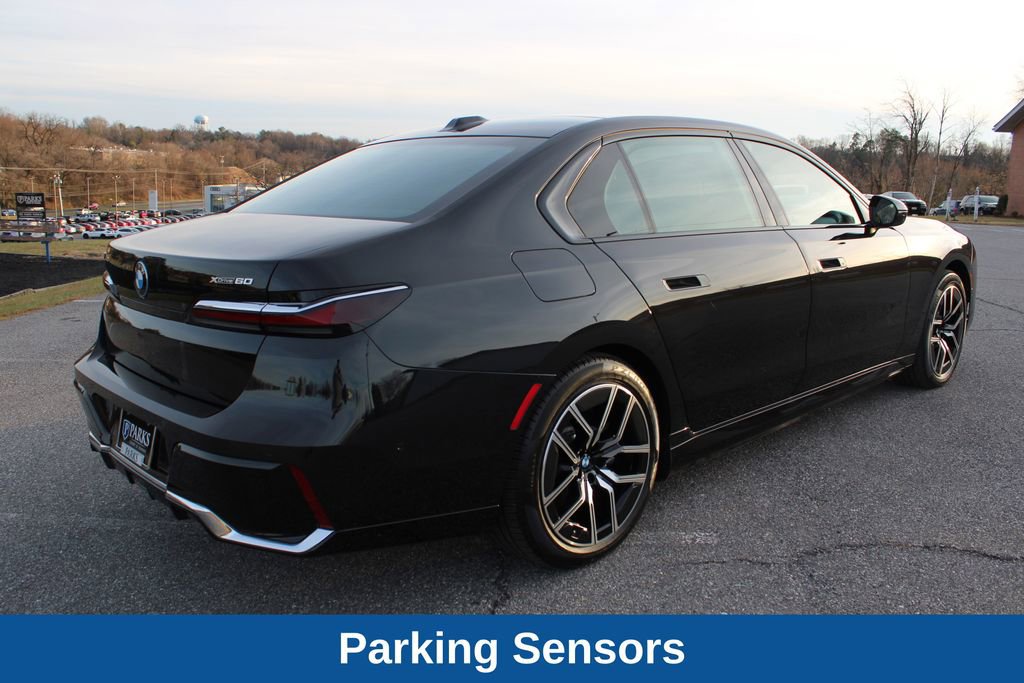 Used 2024 BMW i7 xDrive60 image 10