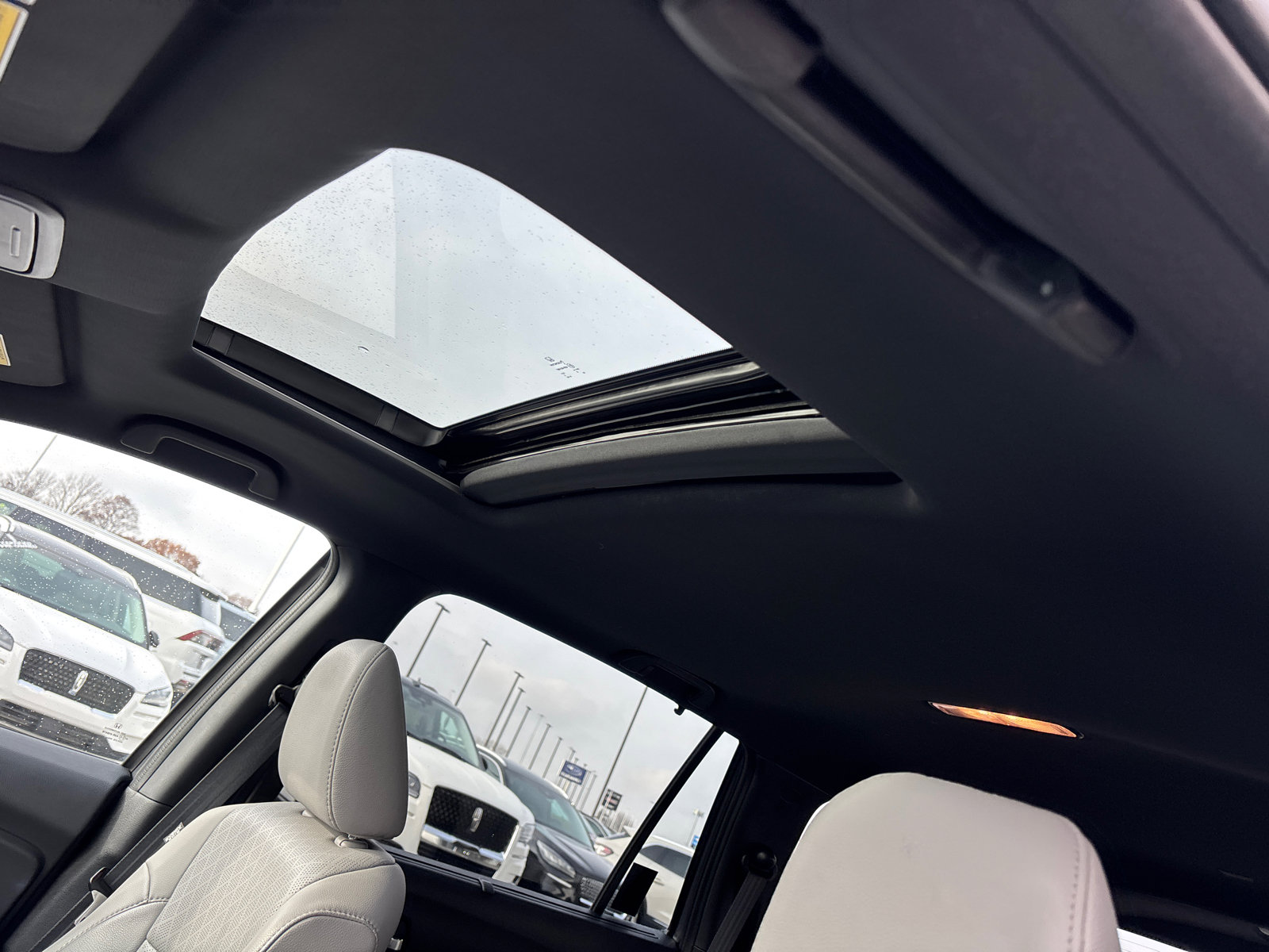 Used 2019 Honda Passport Elite image 27