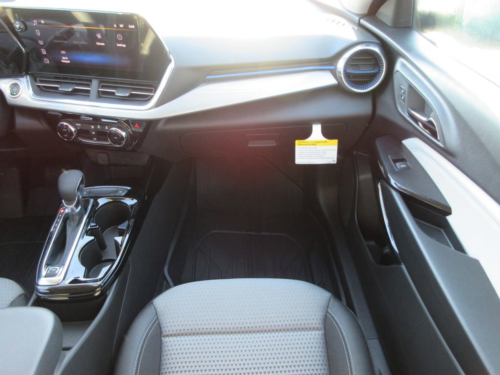 New 2026 Chevrolet Trax LT FWD image 16