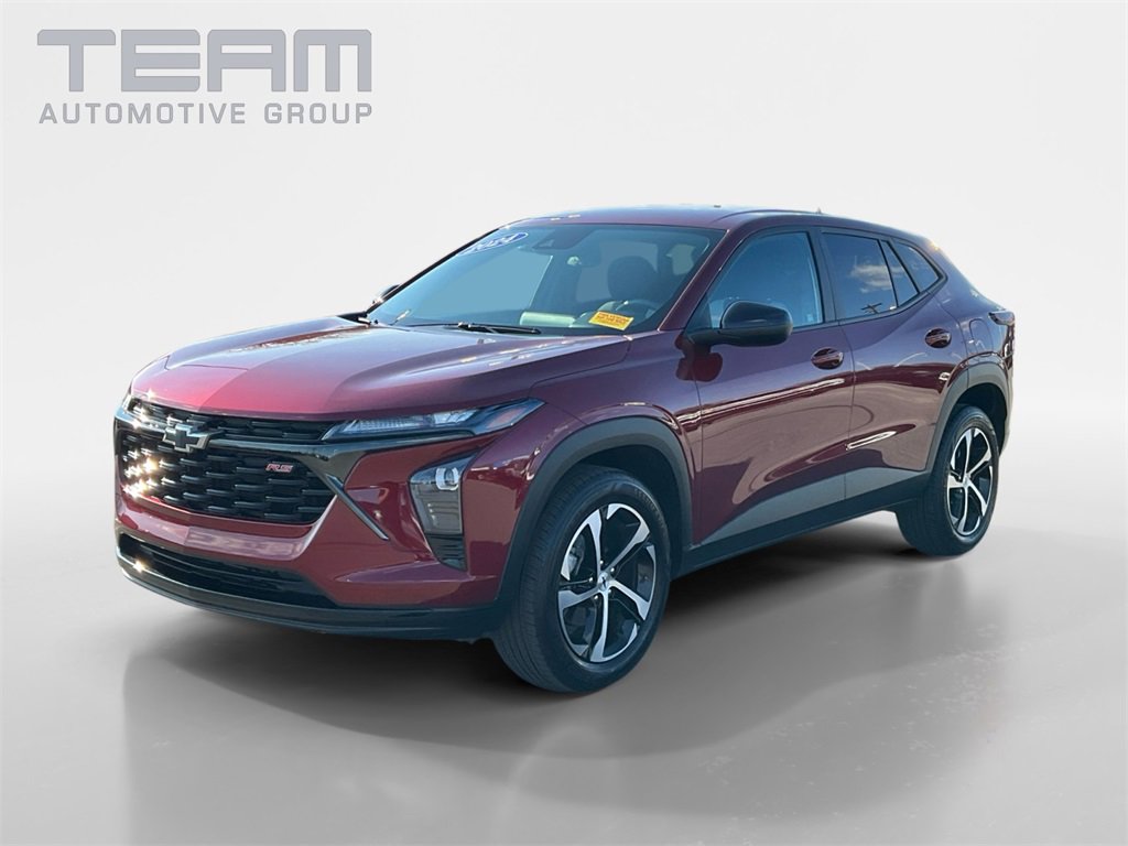 Used 2024 Chevrolet Trax RS w/ Driver Confidence Package image 3