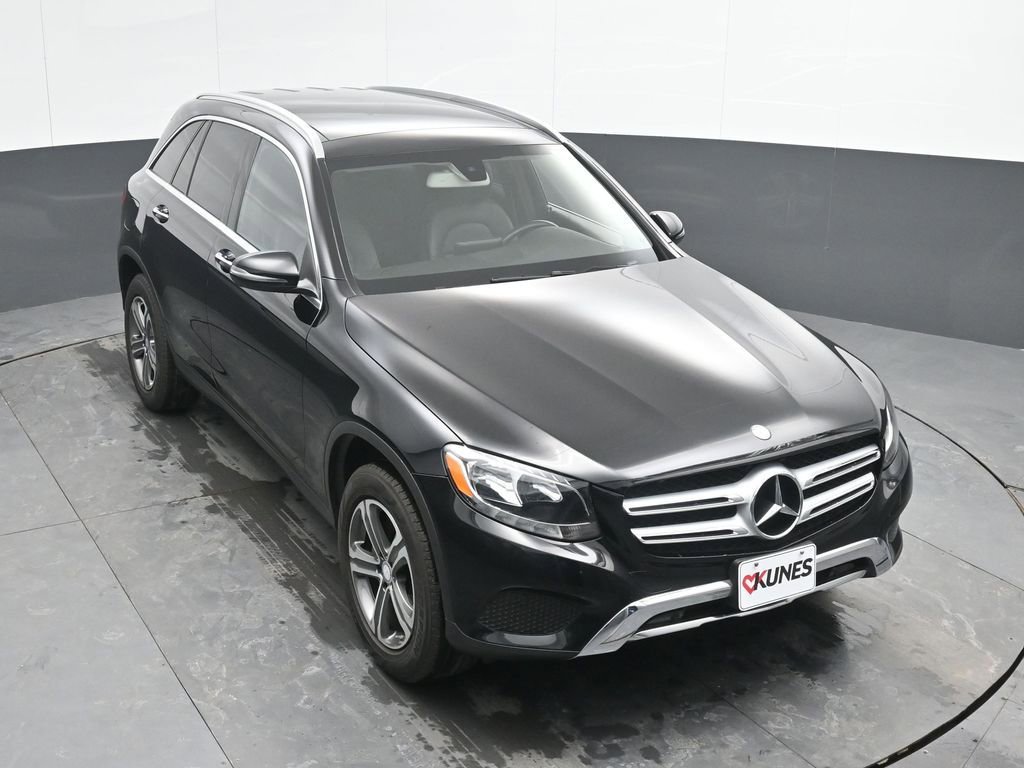 Used 2017 Mercedes-Benz GLC 300 4MATIC image 38