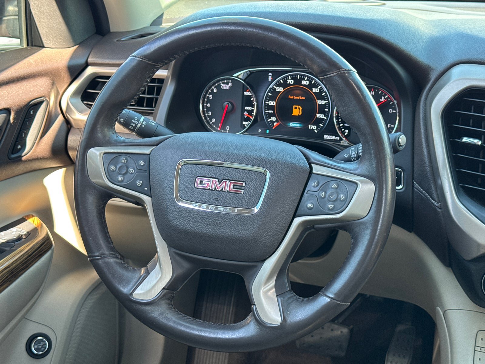 Certified 2017 GMC Acadia Denali w/ Technology Package FWD image 26