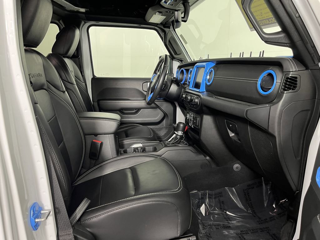Used 2022 Jeep Wrangler Unlimited Sahara image 17