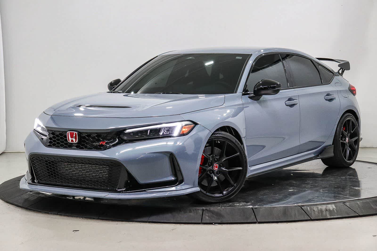 Used 2024 Honda Civic Type R image 1