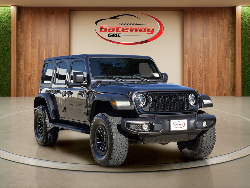 Used 2024 Jeep Wrangler Unlimited Sport AWD/4WD image 3