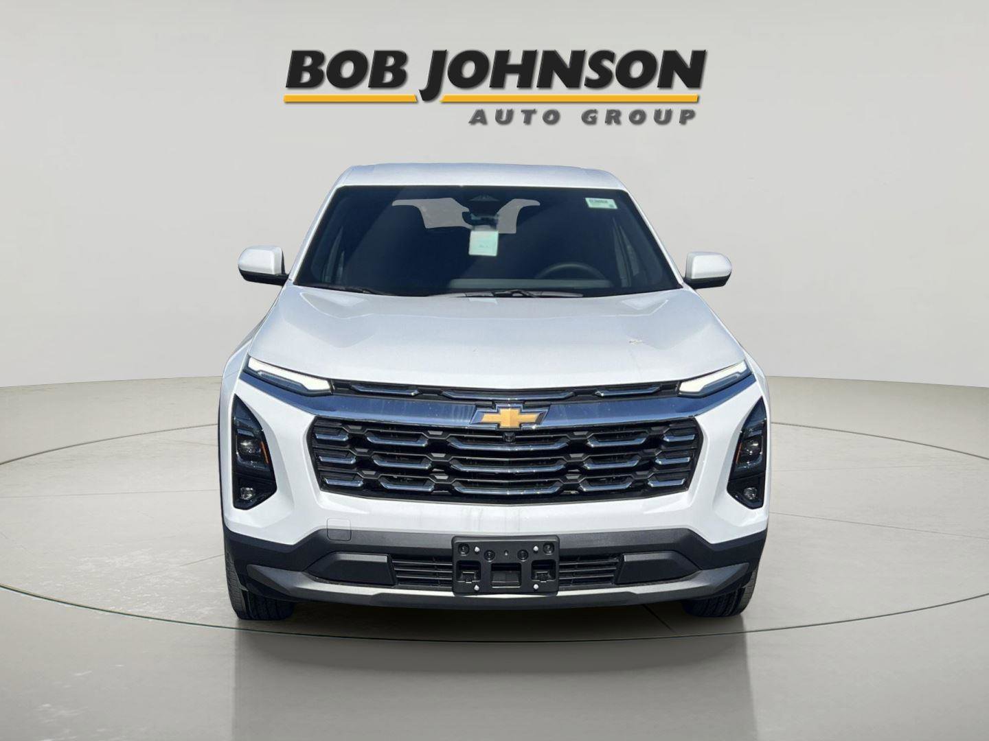 New 2026 Chevrolet Equinox LT w/ Safety and Technology Package FWD image 8