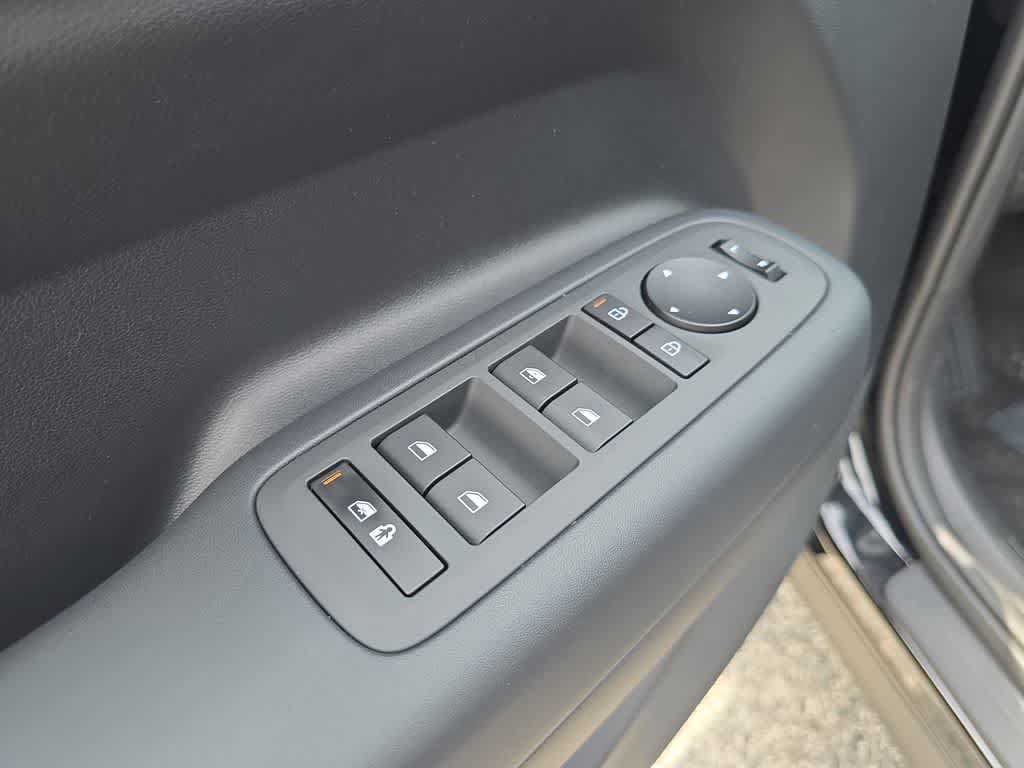 New 2026 Hyundai Santa Fe SE FWD image 16