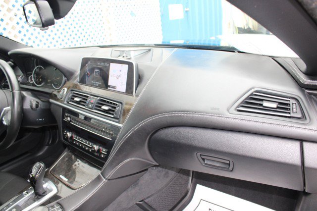 Used 2017 BMW 650i Convertible RWD image 11
