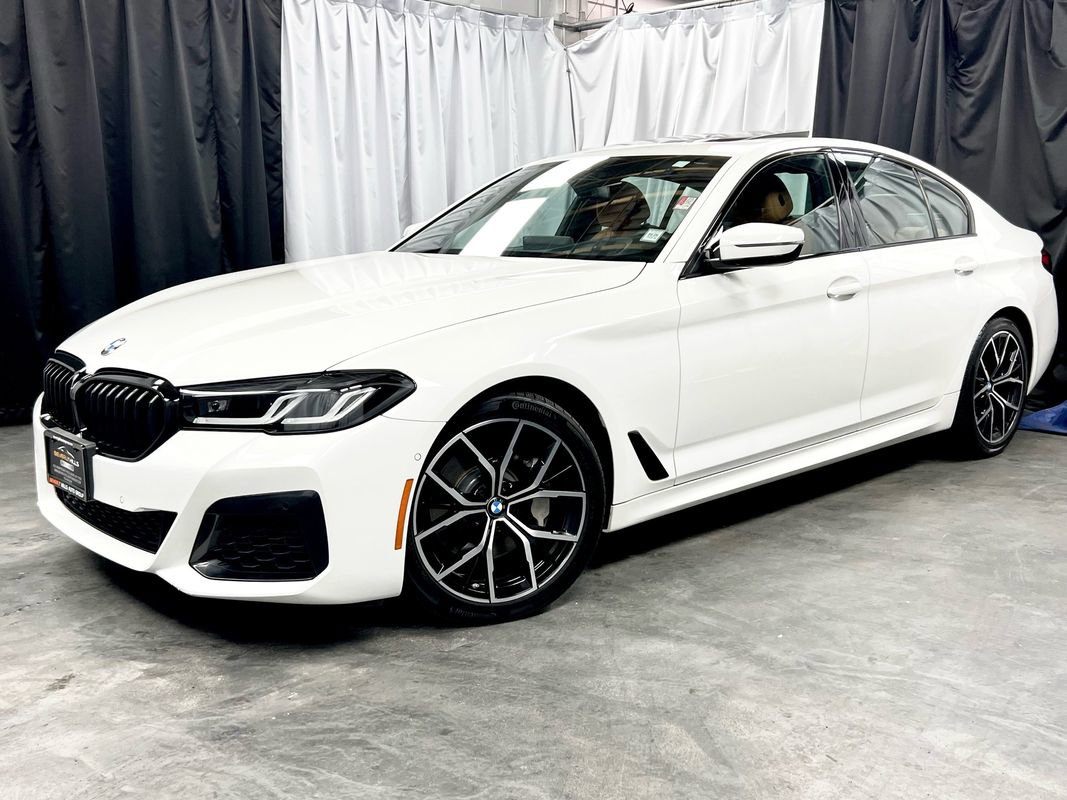 Used 2022 BMW 530i xDrive w/ M Sport Package