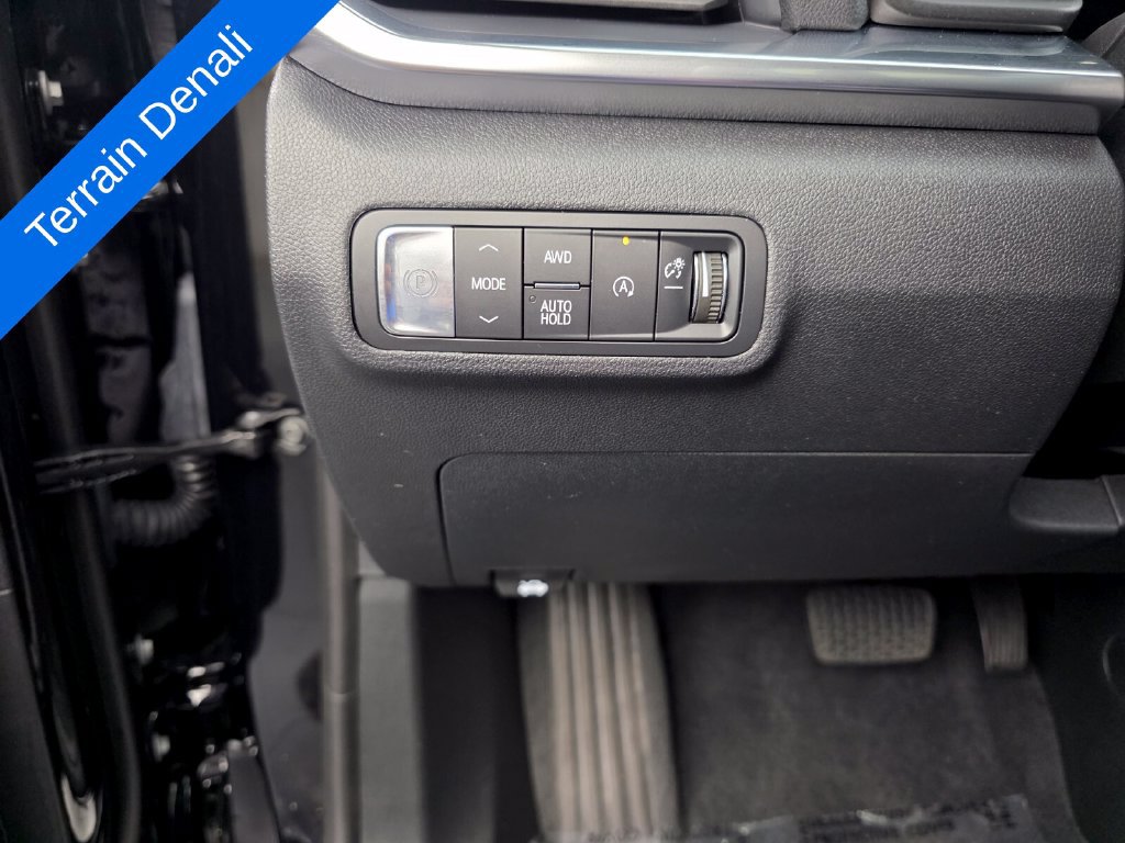 Used 2026 GMC Terrain Denali AWD/4WD image 24
