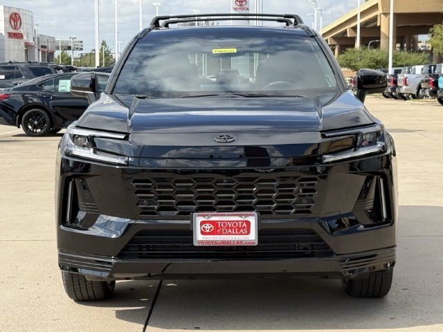 New 2026 Toyota RAV4 XSE AWD/4WD image 8