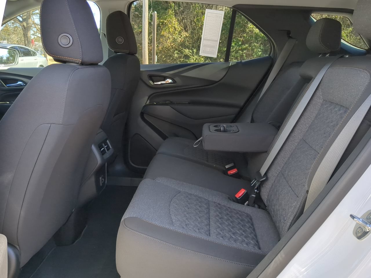 Used 2023 Chevrolet Equinox LT FWD image 14