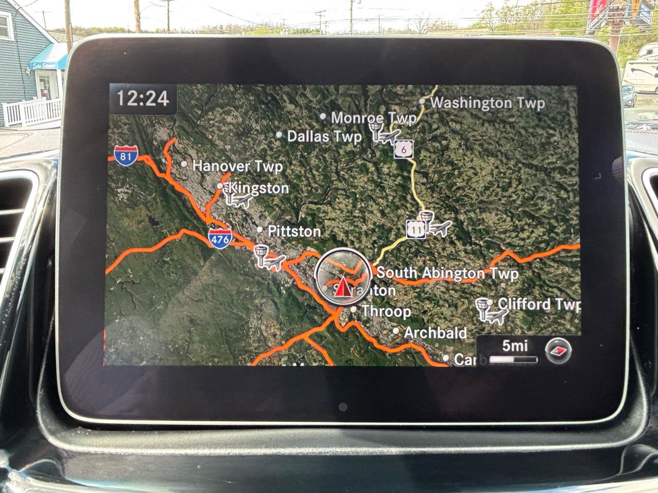 Used 2018 Mercedes-Benz GLS 450 4MATIC image 35