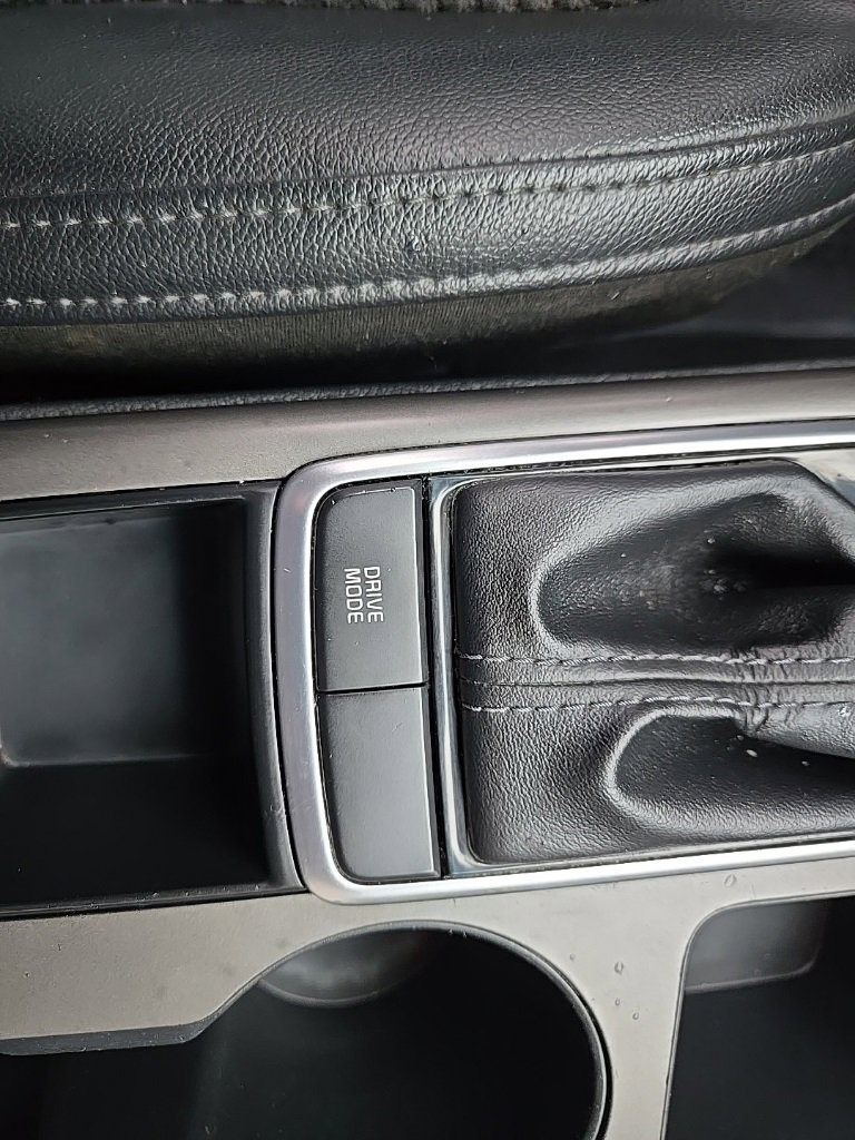 Used 2020 Kia Optima S image 30