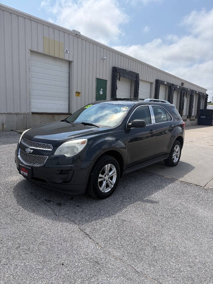Used 2013 Chevrolet Equinox LS AWD/4WD image 3