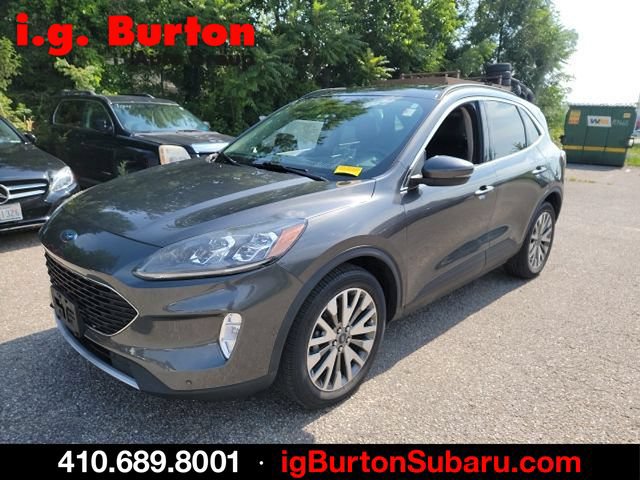 Used 2020 Ford Escape Titanium w/ Titanium Premium Package 2.0 AWD/4WD image 3