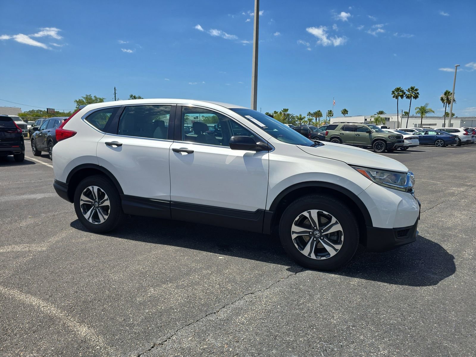 Used 2019 Honda CR-V LX image 2