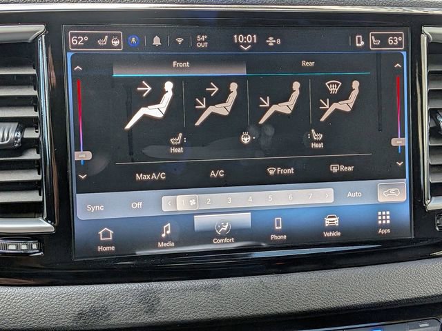 Used 2025 Chrysler Pacifica Select image 31