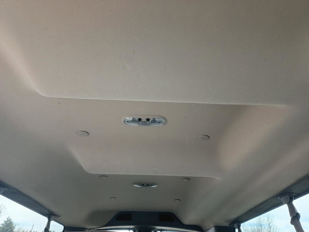 Used 2022 Chevrolet Express 3500 LS RWD image 31