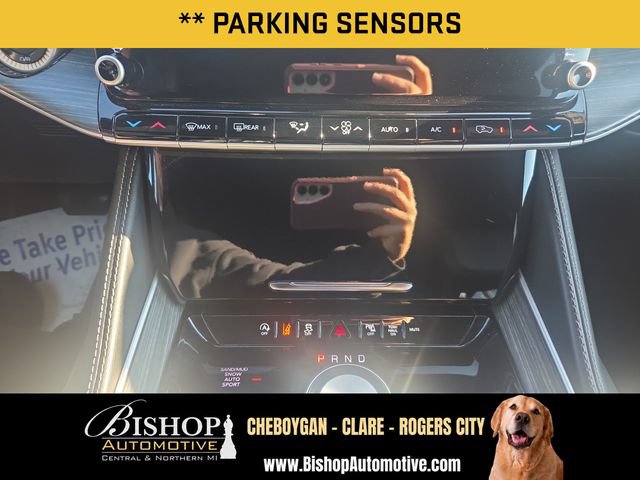 Used 2023 Jeep Wagoneer L Series II AWD/4WD image 22