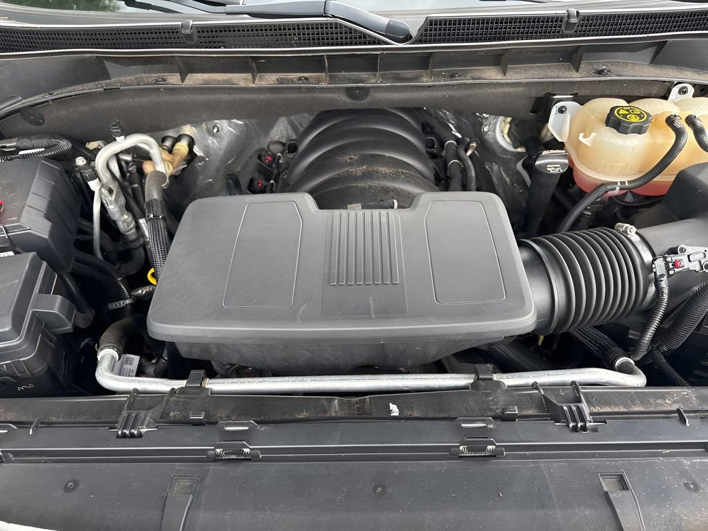 Used 2023 GMC Yukon XL Denali Ultimate w/ LPO, Floor Liner Package AWD/4WD image 11