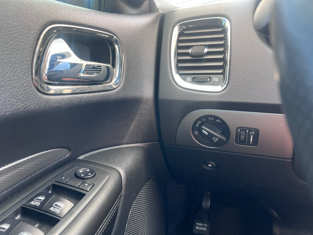 Used 2018 Dodge Durango GT AWD/4WD image 23